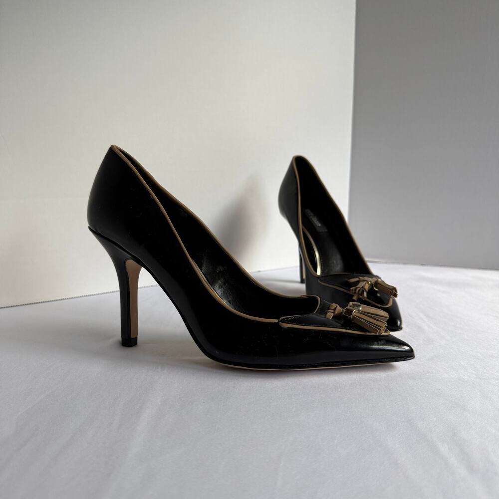 White House Black Market Black Tassel Pointed Toe Heels Sz 7.5 Corporate Chic
